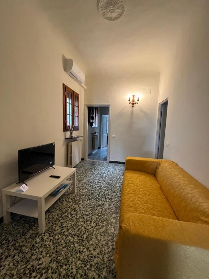 Apartment Dalla Mirella Φλωρεντία Εξωτερικό φωτογραφία